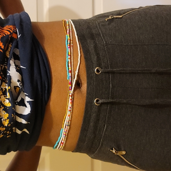 Queen2KeepUp Boutique Jewelry - Multicolored 4 Piece Waist and/or Anklet Beads